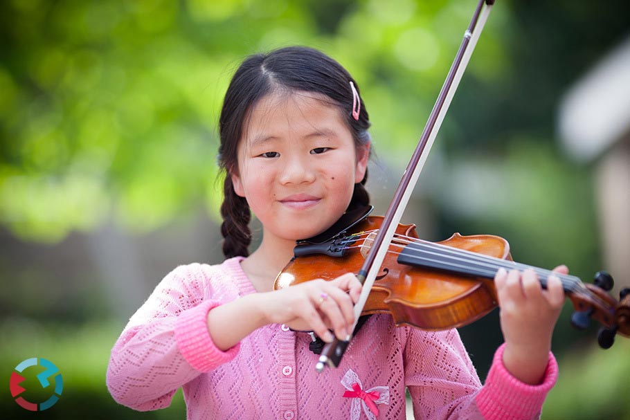 Portretfotograaf vioolschool Fiedelino